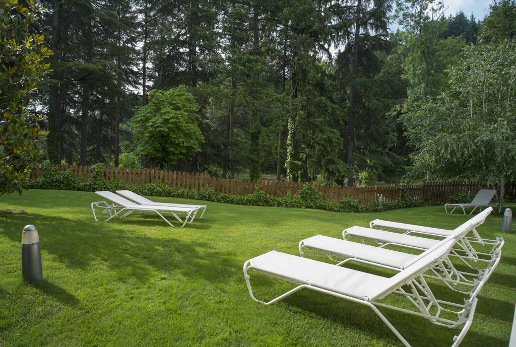 Balneario Font Vella- Adults Only Otel Sant Hilari Sacalm Dış mekan fotoğraf
